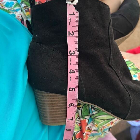 American Eagle Black Ankle Boots Side Zipper Chunky Heel Size 8.5 - Picture 9 of 10